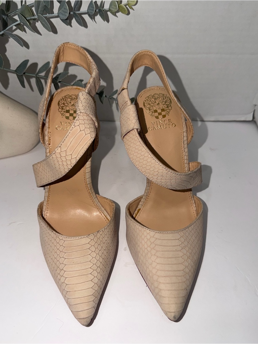 Vince Camuto Beige Textured Pointed Toe Slingback Heels